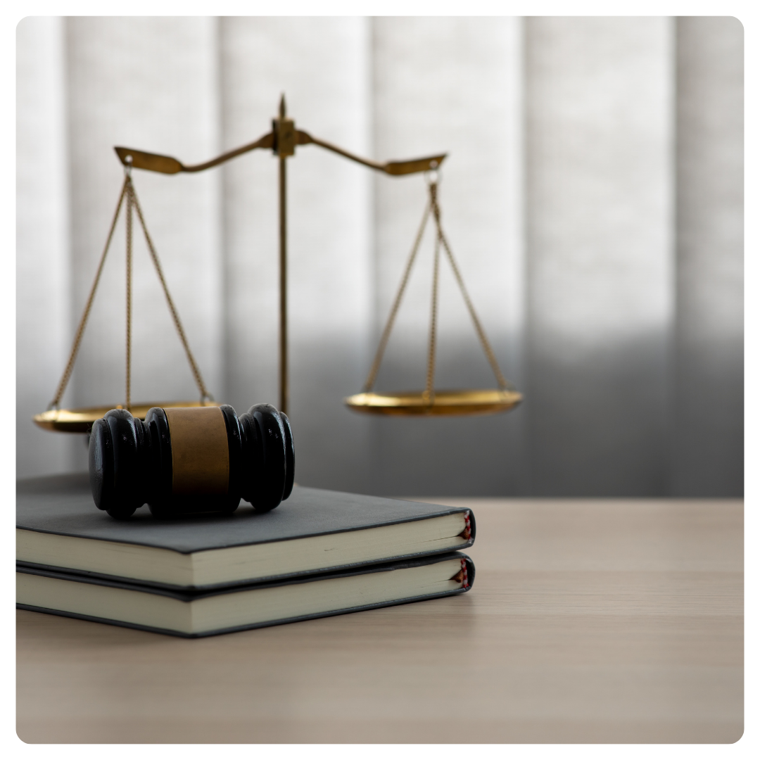 Balance de la justice sur des codes